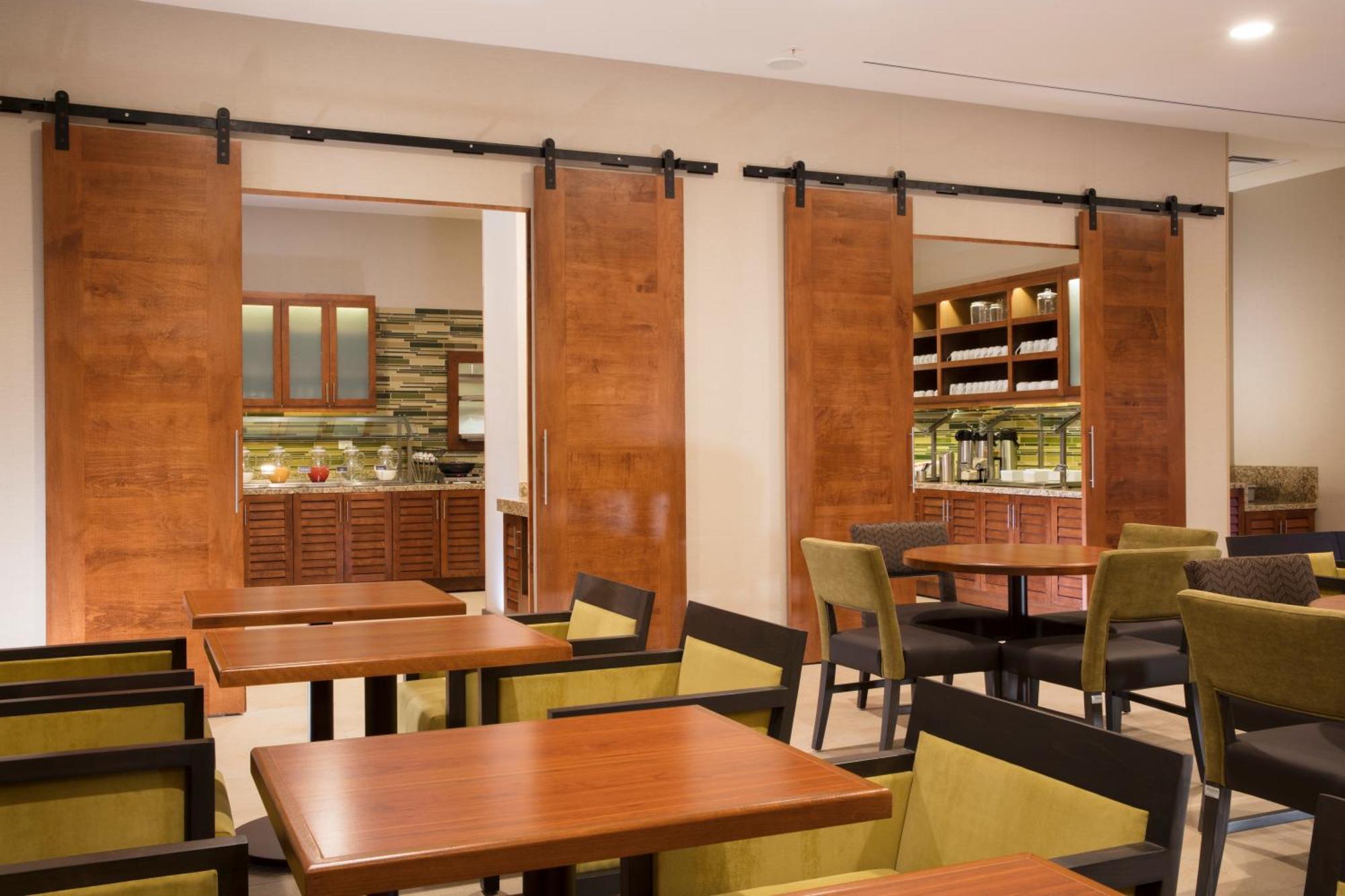 Hyatt Place Aguascalientes Bonaterra エクステリア 写真
